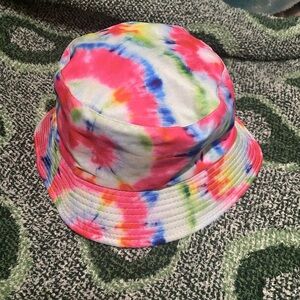Tye dye bucket hat